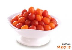 圣女果香蕉奶昔