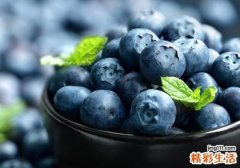 蓝莓每天吃多少合适 蓝莓吃多了会怎样