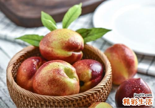 油桃孕妇可以吃吗 孕妇吃油桃要注意什么