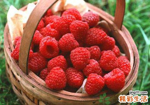来月经可以吃桑葚吗