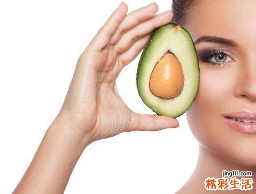 女人吃牛油果的好处 想美容丰胸？吃它就对了！
