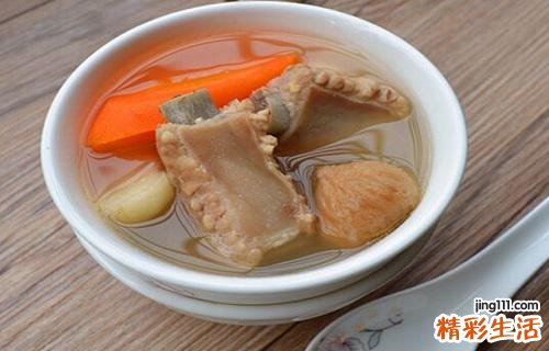无花果胡萝卜排骨汤