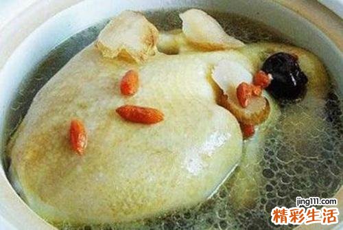 天麻炖鸡可以放红枣吗 放红枣最是补血安神！