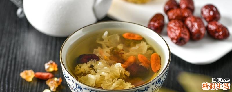 红枣枸杞黄芪泡水喝的功效与作用 红枣枸杞黄芪泡水喝的注意事项