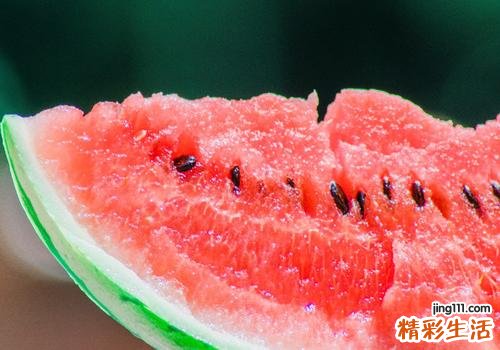 口腔溃疡可以吃西瓜吗 口腔溃疡吃西瓜有影响吗