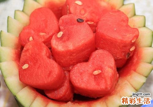 西瓜冻了还能吃吗 吃冻西瓜真的好吗