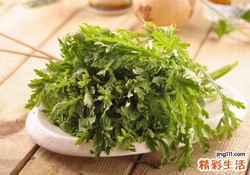茼蒿可以降血糖吗 糖尿病人可以吃茼蒿吗