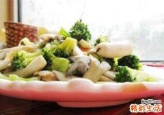 鸡腿菇炒西兰花