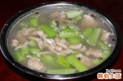 丝瓜瘦肉汤