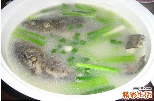 丝瓜鲢鱼汤