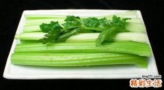 吃芹菜可以治便秘吗