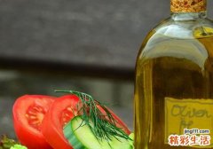 番茄和黄瓜能一起炒吗 西红柿和黄瓜为什么不能一起吃