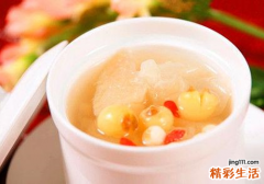 新鲜莲子可以炖银耳吗 新鲜莲子和银耳一起吃有什么好处？