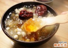 桃胶银耳皂角米炖多久 吃桃胶皂角米炖银耳有什么好处