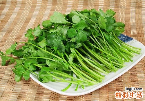 大虾能和香菜同吃吗 香菜可以冷冻保存吗