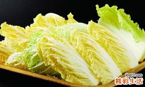 白菜和什么搭配营养价值高 吃白菜注意什么