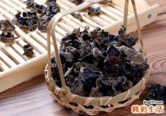 木耳放时间长了有毒吗 木耳长时间泡在水里有毒吗