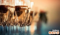 2 心理学揭秘男女之间神秘吸引力