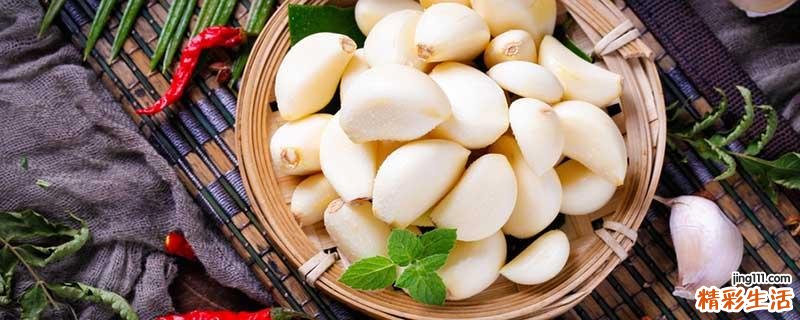 大蒜晚上吃如吃砒霜吗 大蒜吃了胃不舒服怎么办