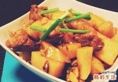 土豆烧排骨
