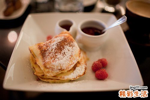 柠檬蜂蜜水消除辐射斑点
