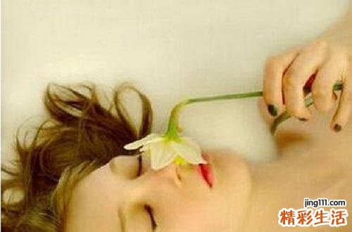 女人吃什么补气血？“蔬菜三宝”补血养颜抗衰老！