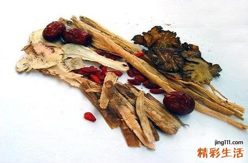 当归煮什么最补血补气 怎样吃当归补血补气