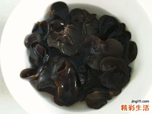 降火润燥的食物有哪些 有助于润燥降火的食物