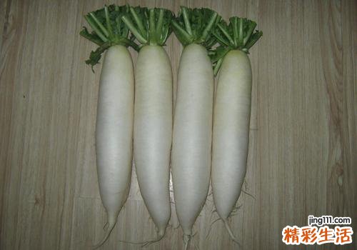 白萝卜煮水的功效 消食又化痰，白萝卜煮水用起来！