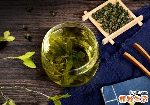 桑叶泡水可以降血糖吗 桑叶泡水喝有什么作用