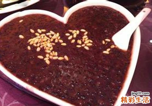 黑米粥能补血吗