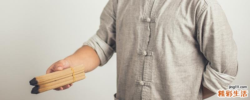 三伏天艾灸肚子的好处与功效 三伏天艾灸肚子可以去全身的湿气吗