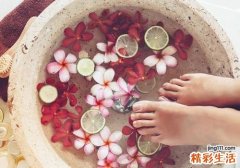 用什么泡脚可以排毒 泡脚加点它排毒效果棒棒哒