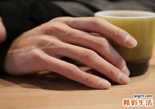 肝血不足有什么症状 看看指甲怎么变化