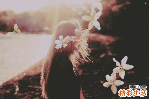 伴脂肪瘤性痣的皱折皮肤 伴有脂肪瘤样痣的褶皱皮肤