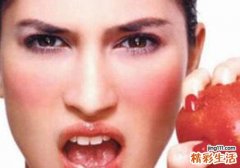 夏天脸红是怎么回事