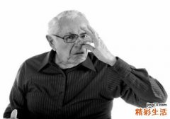 腋臭跟腋毛有关系吗 腋臭气味重和腋毛多有关吗