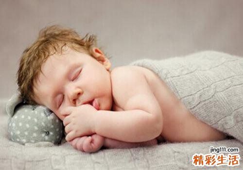 新生儿长痱子怎么办 妈妈们看过来