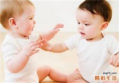 夏天宝宝长痱子怎么办 如何预防宝宝长痱子