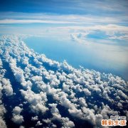 2 用按摩法消除皱纹