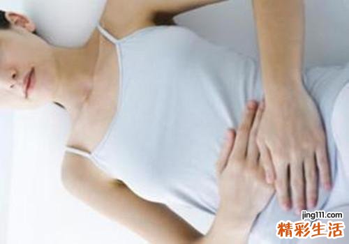 生理期有血块是什么原因 月经颜色淡是为什么