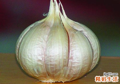 大蒜煮水能治外阴瘙痒吗 有什么作用?怎么洗呢?