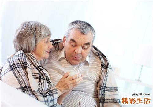 老人胃胀气怎么办 多喝这四大养生粥