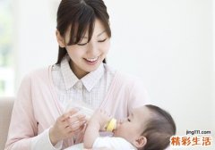 宝宝出生9天老是打嗝怎么回事 教你5招针对病因治打嗝！