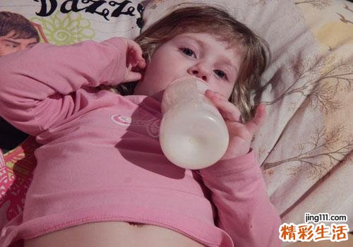 宝宝拉肚子在家怎么处理 宝宝拉肚子怎么推拿治疗