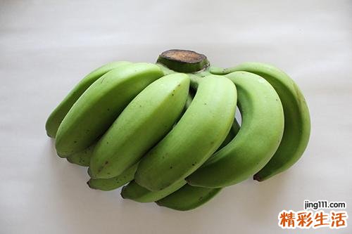 芭蕉和桃子能一起吃吗 芭蕉和桃子一起吃有什么好处