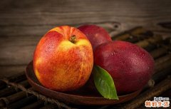 油桃不削皮可以吃吗 哪些人不能吃油桃