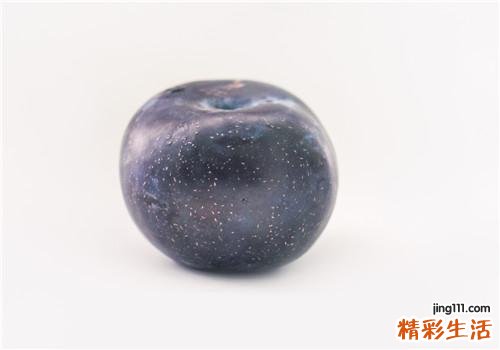 黑布林为什么那么酸 吃黑布林的功效与禁忌