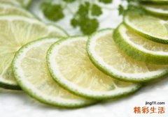 柠檬片可以直接敷脸吗 柠檬片敷脸的正确方法和功效