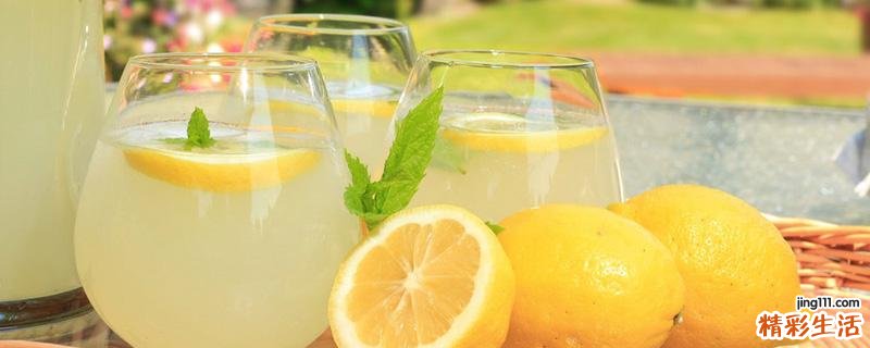 柠檬干好还是鲜柠檬好 女人喝柠檬水的功效与作用